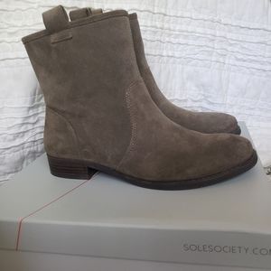 Sole Society Natasha suede booties
